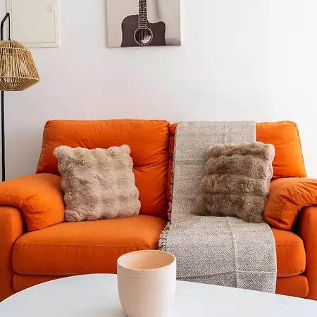 Tangerine Modern 1-br In شقة *