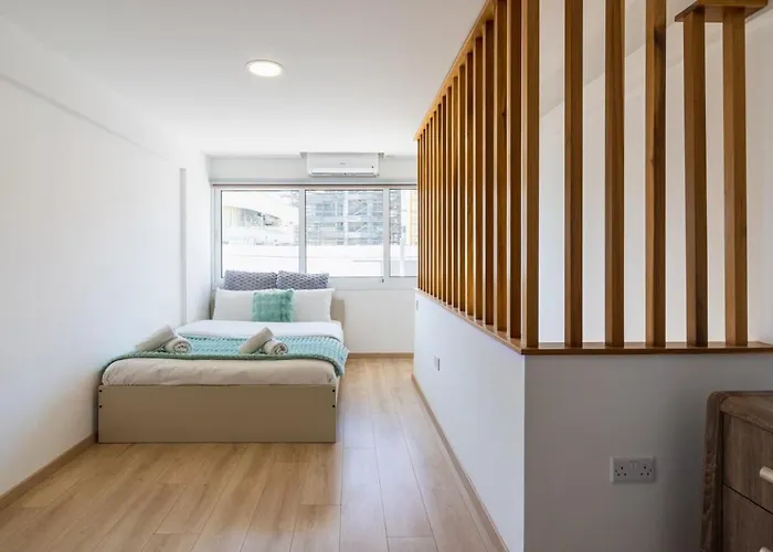 Tangerine Modern 1-br In Διαμέρισμα Λάρνακα